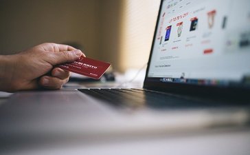 During Covid-19 restrictions, in Estonia spending online has increased more than in Latvia and Lithuania